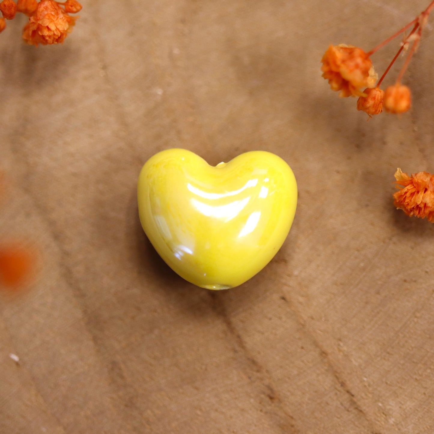 Bead yellow - ceramic heart