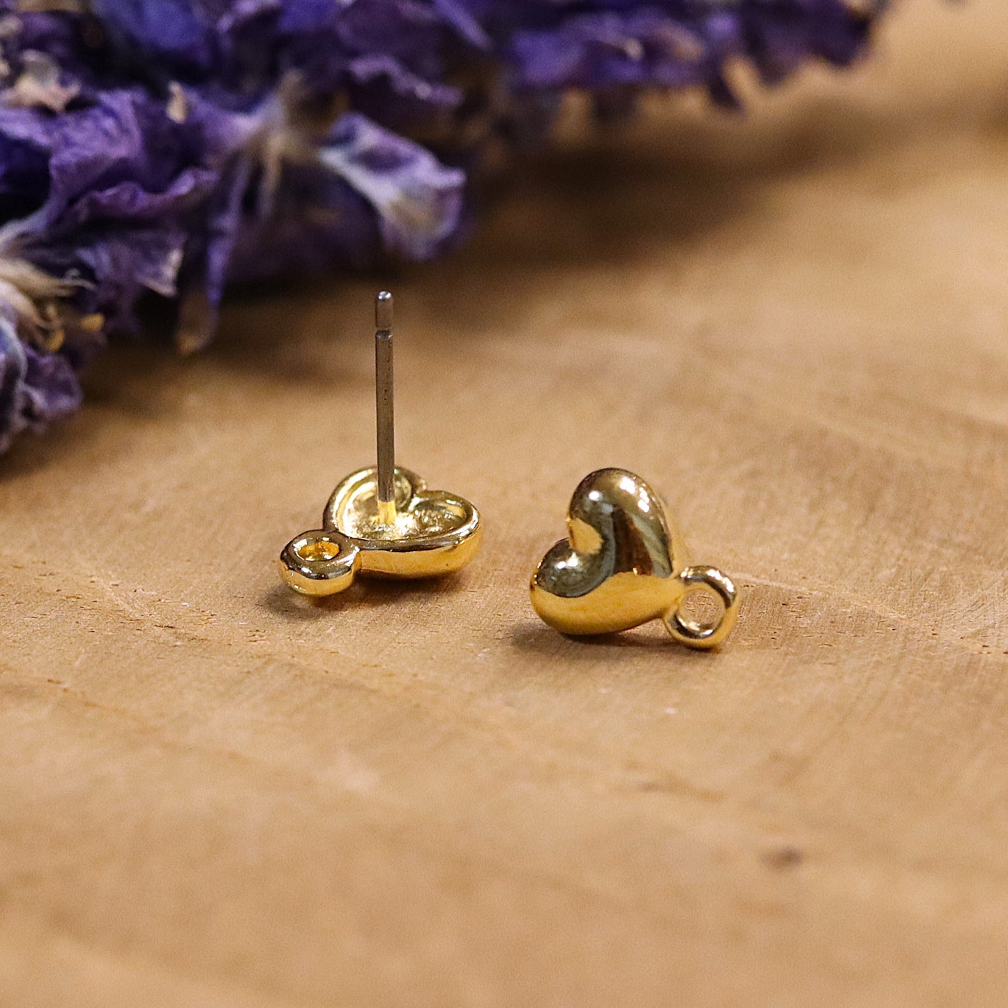 DQ GOLD heart stud earring
