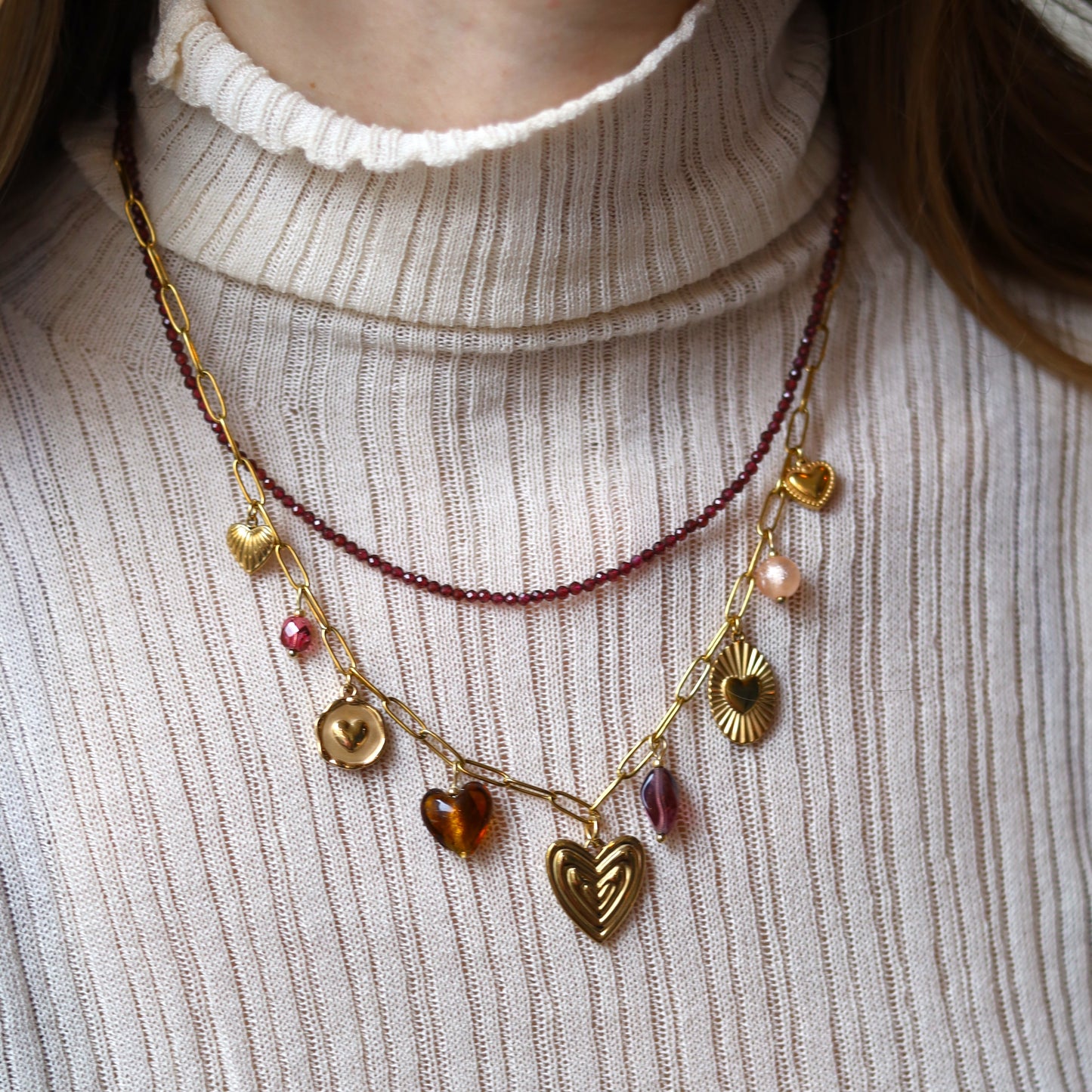 Stainless steel bedelketting - met glaskralen goud