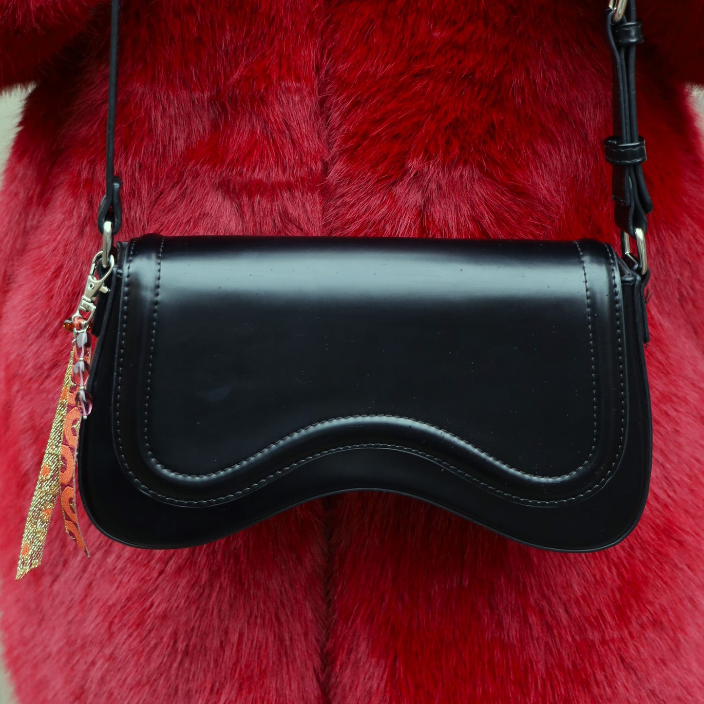 Bag charm - paars/bruin