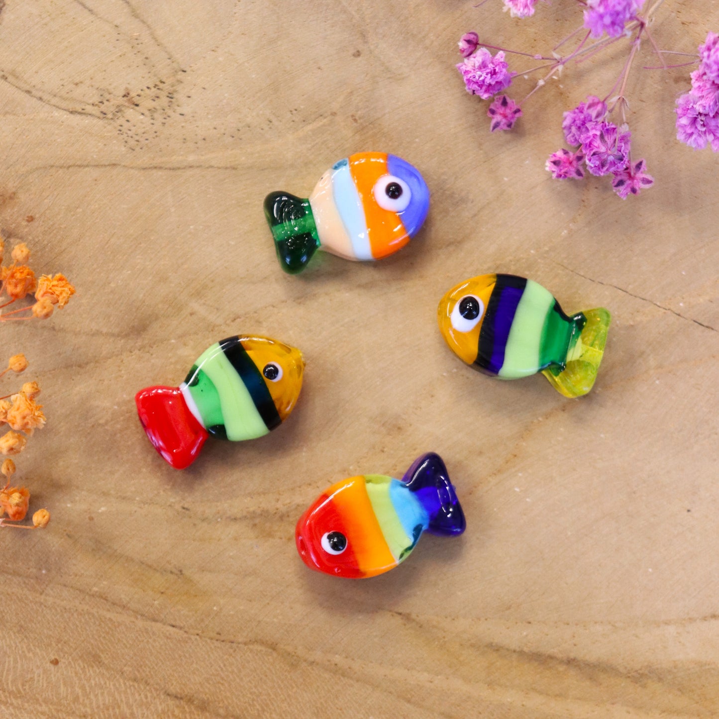 Glaskraal gekleurd visje - blauw groen