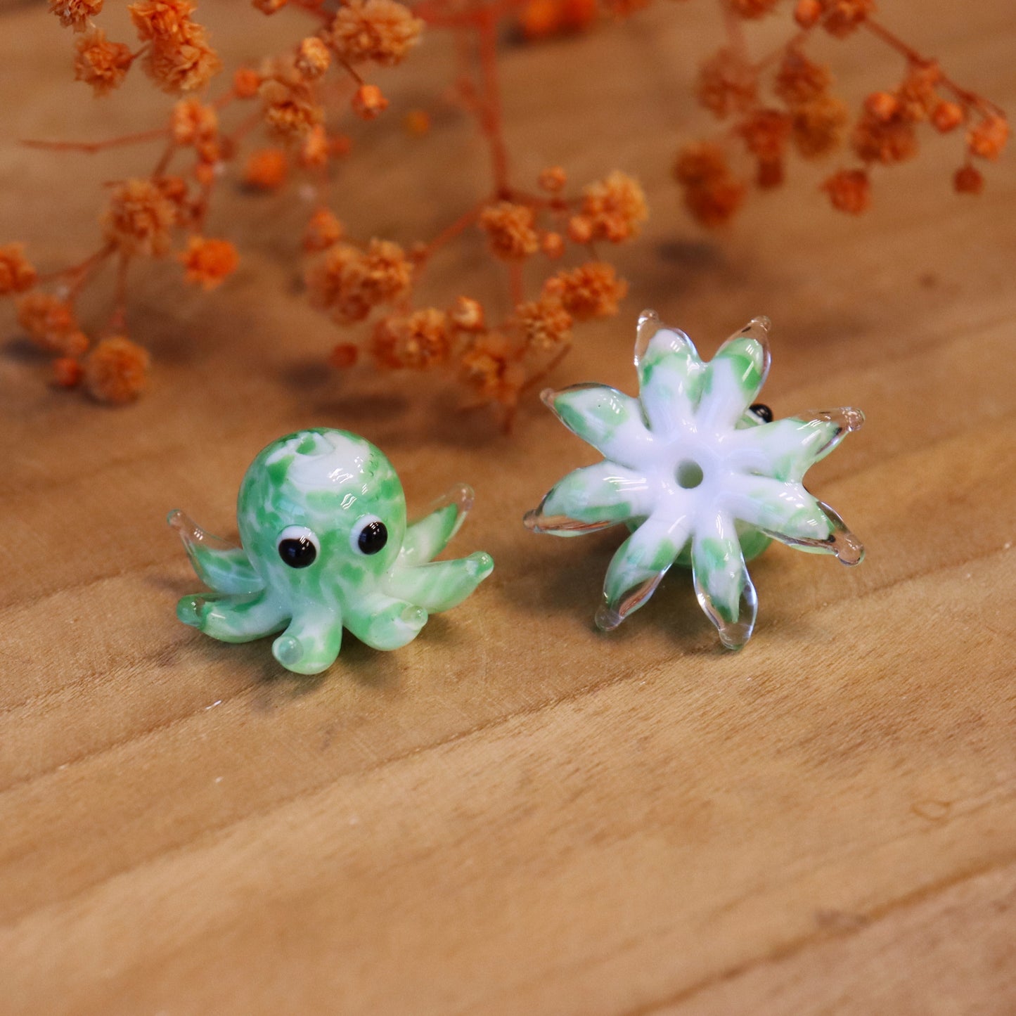 Grüne Perle - Tintenfisch-Glasperle