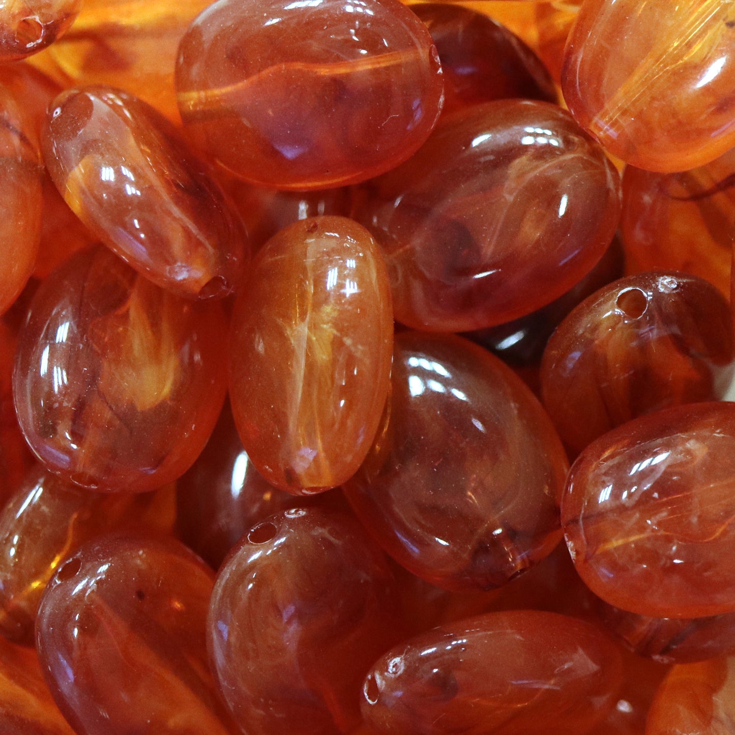 Acrylic bead oval 19x15 mm - amber