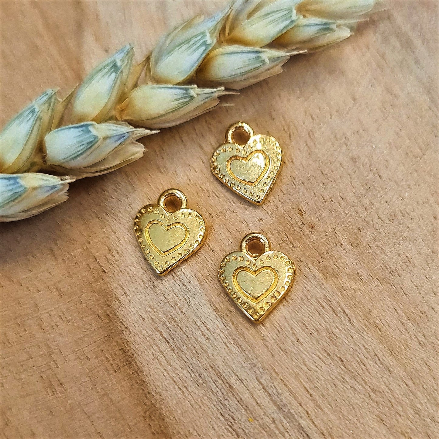 DQ Gold Anhänger kleines Herz mit Punkten