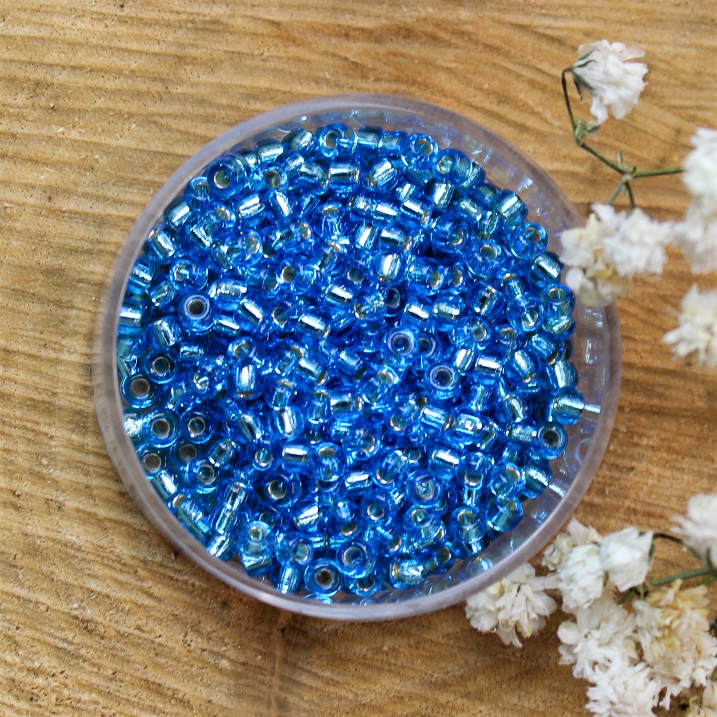 MR8-2429 Silverlined dark aqua 10 gram