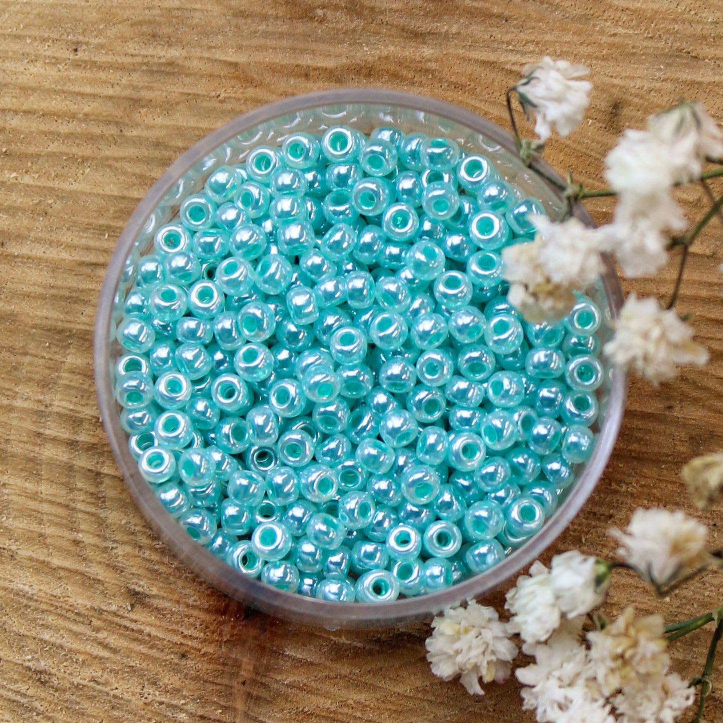 MR8-536 Ceylon aqua green 10 gram