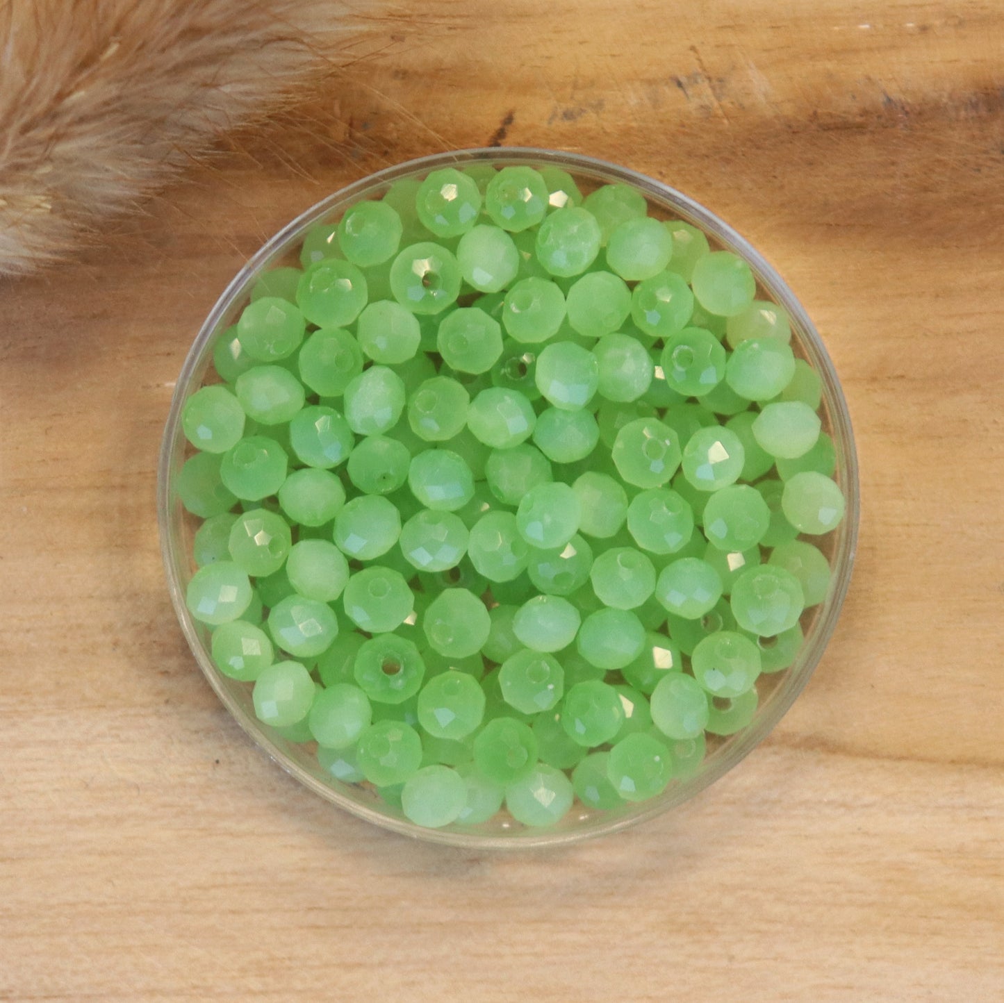 Rondel faceted beads 3x4 mm Light opal green