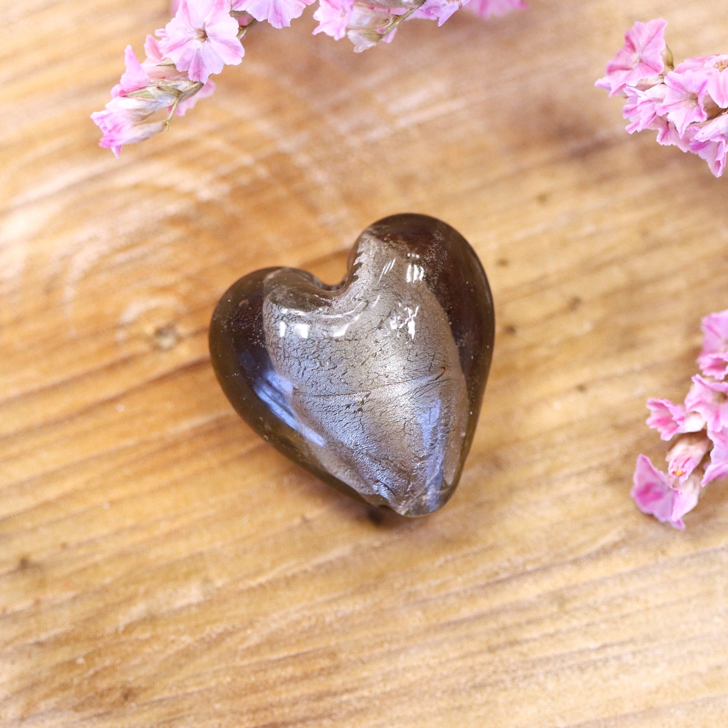 Perle grau - Glasperle großes Herz