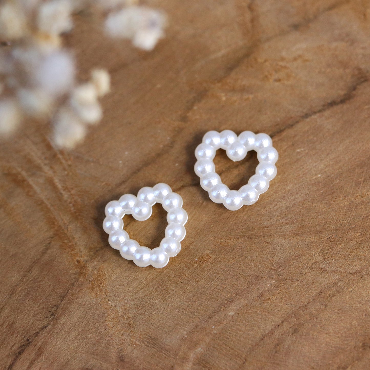 Offenes Herz aus Acrylperlmutt