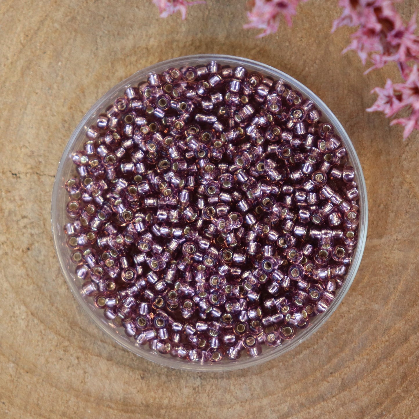 MR11-012 Smokey amy silverlined 10 grams