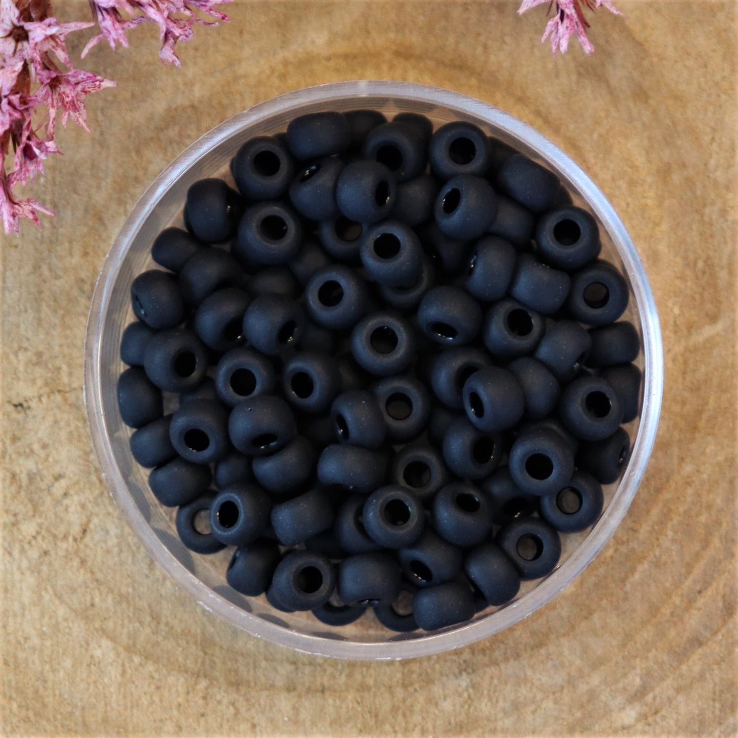 MR6-401F Opaque matte black 10 grams