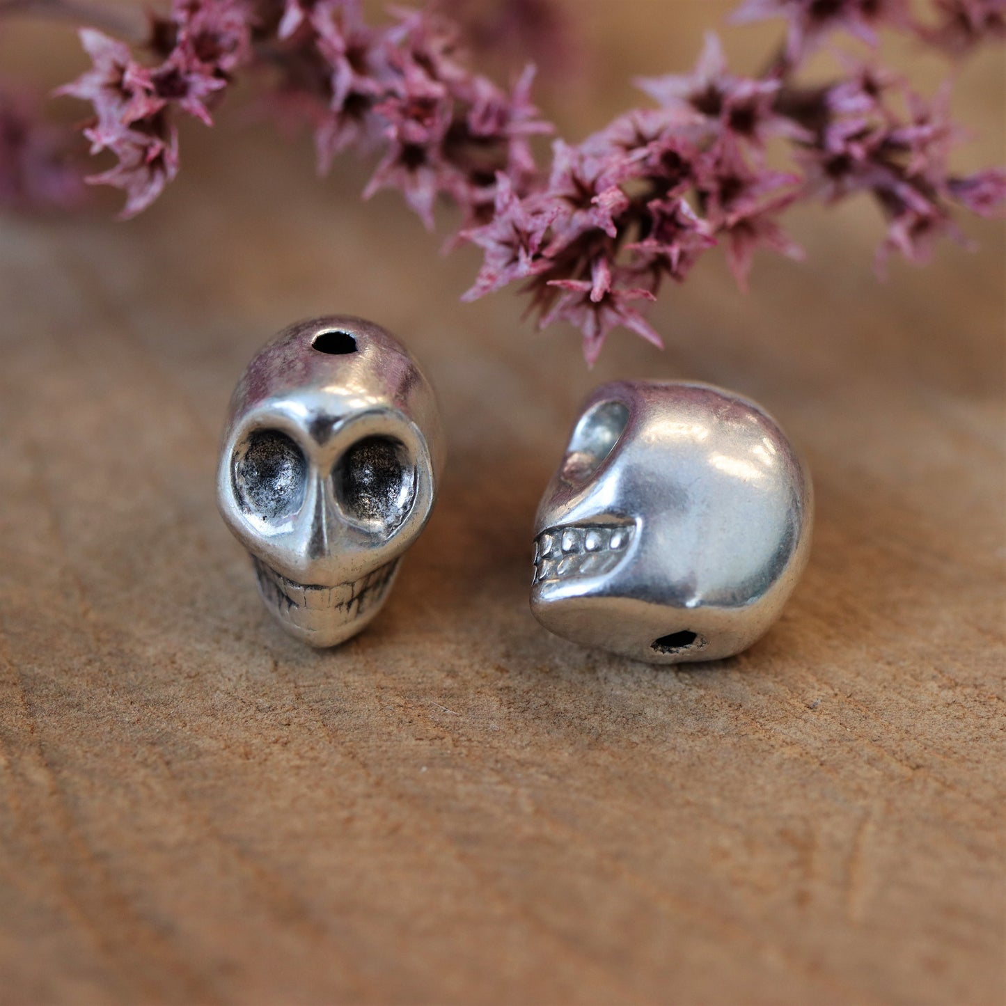 Perlen DQ Silber Totenkopf