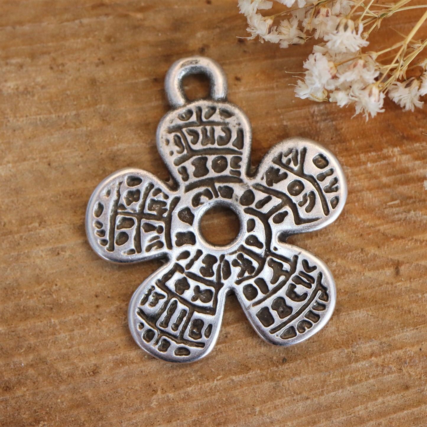 DQ Silber Anhänger große geschnitzte Blume