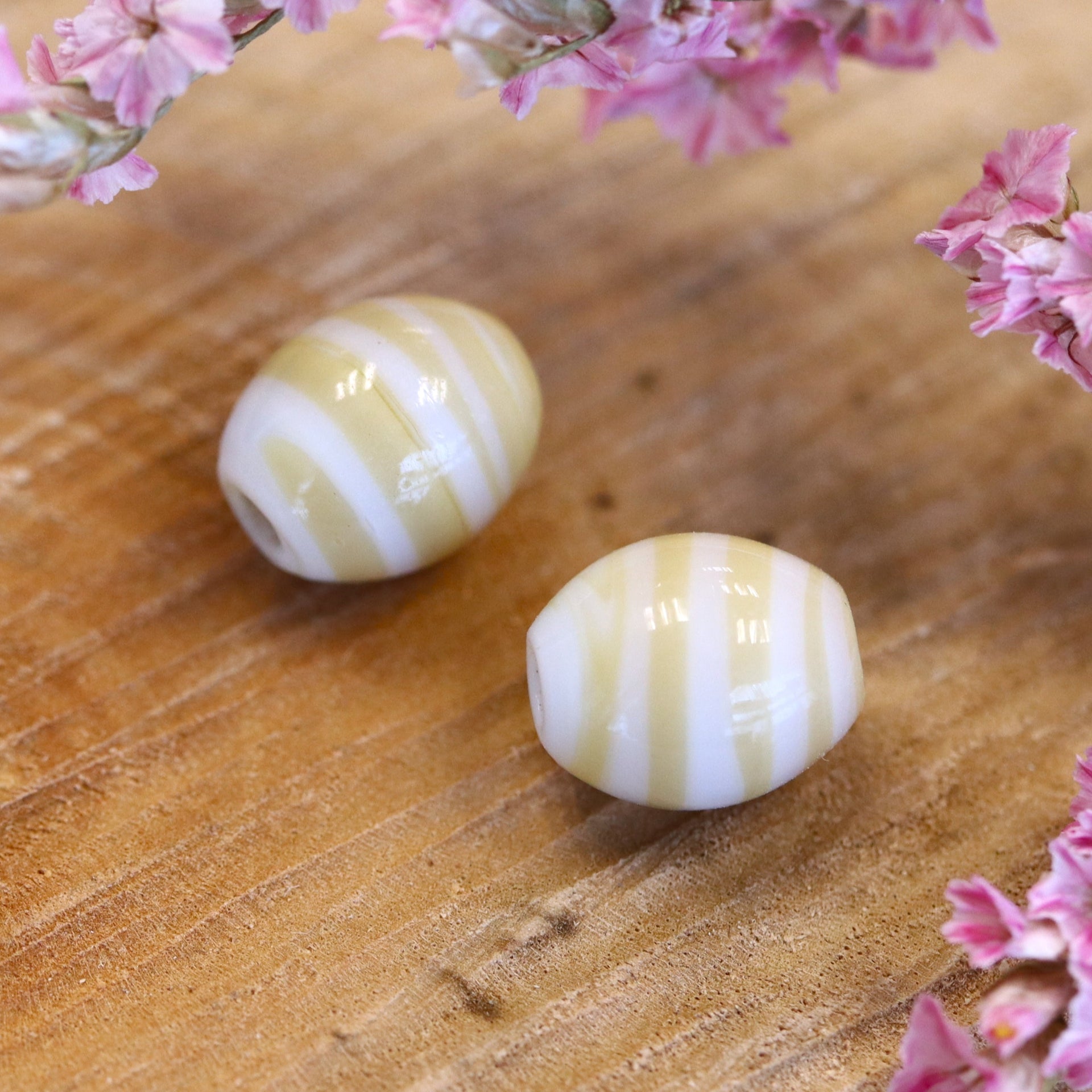 Unieke hoge kwaliteit beige kralen voor het maken van sieraden en creatieve projecten - BAYU