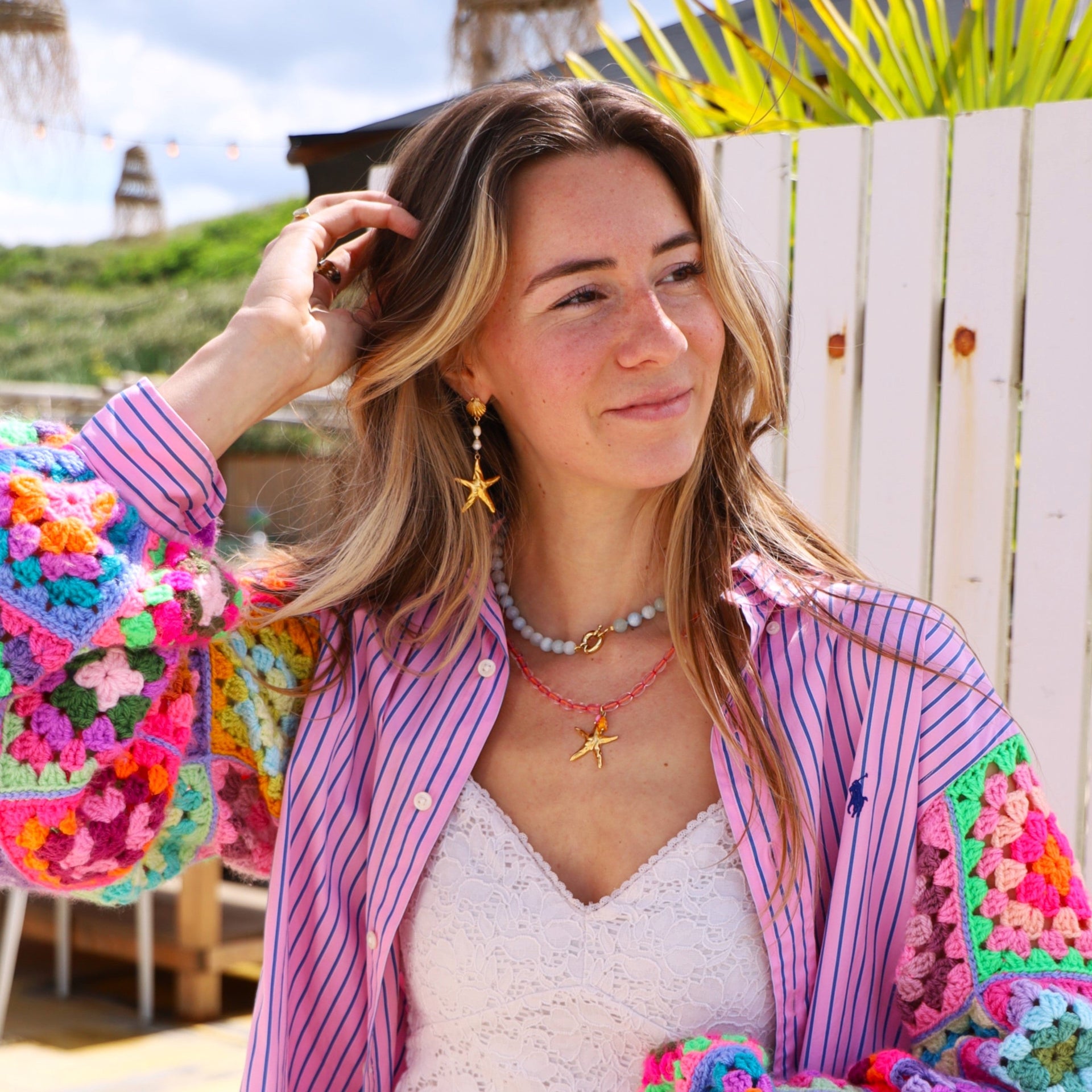 Sieraden handgemaakt en uniek. Kleurrijke statement pieces - BAYU