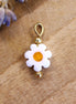 Earring charm white flower - gold