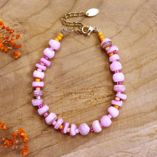 Armband met roze schelp