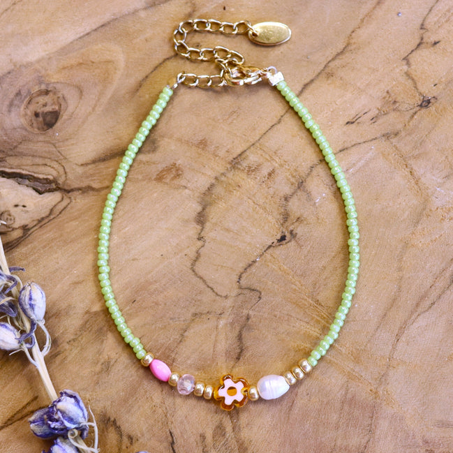Bracelet green with orange flower
