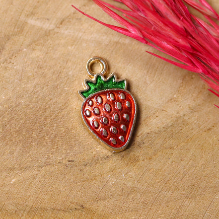 Enamel charm - strawberry