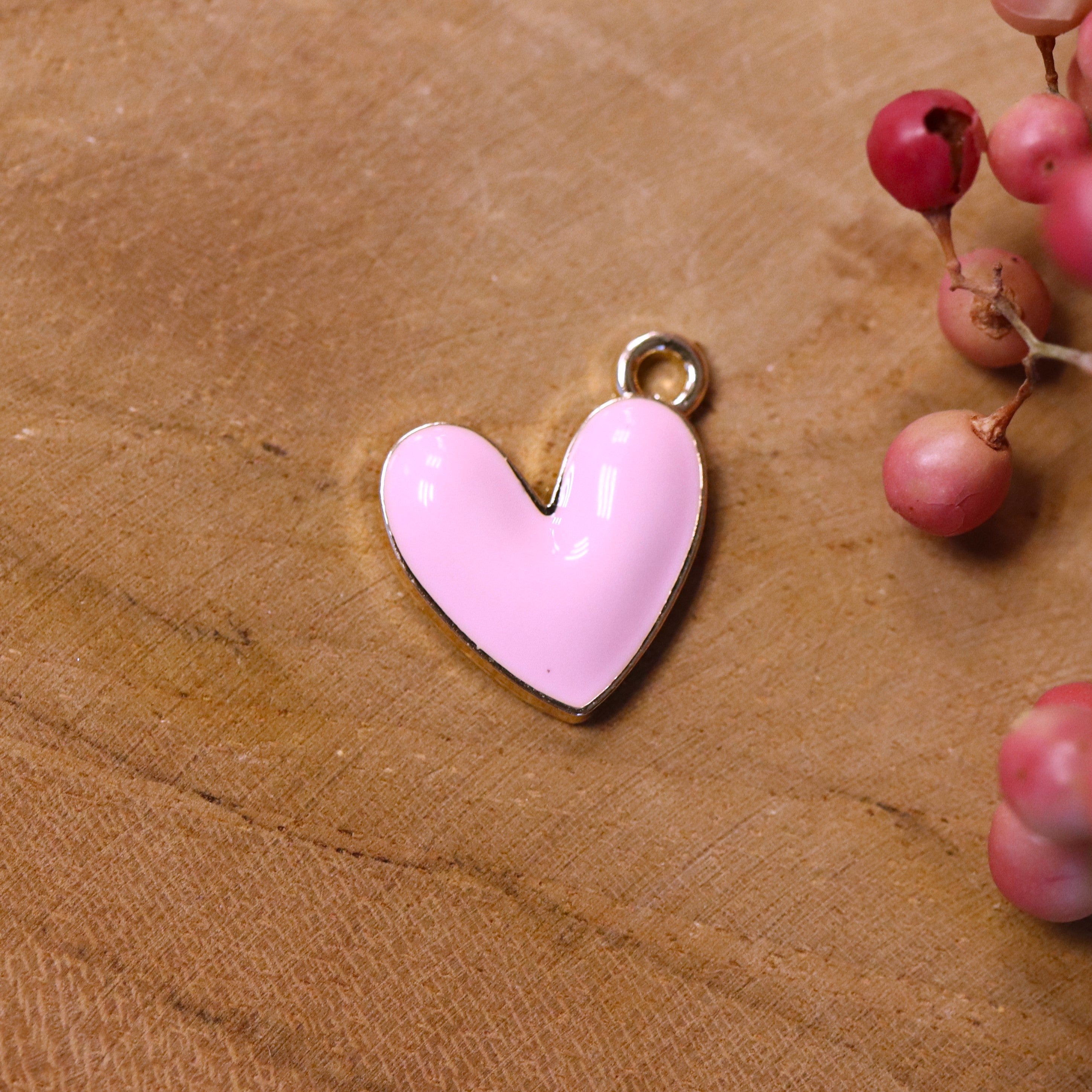Enamel charm - heart pink