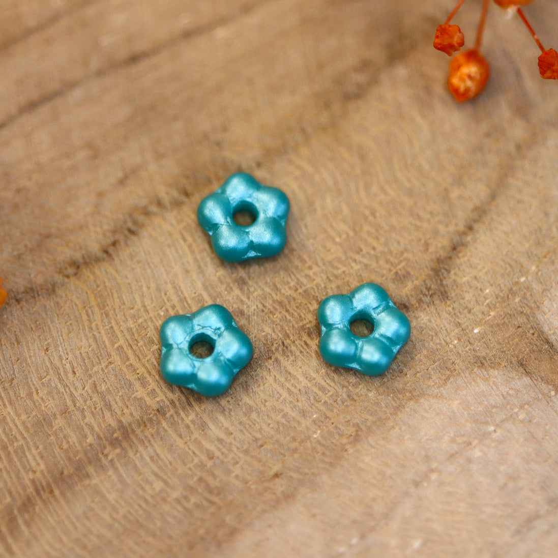 Bead green - Czech flower turquoise green