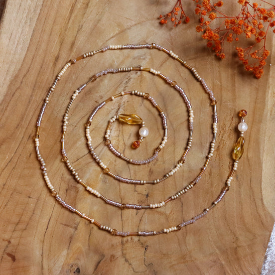 Kralenketting - omslagketting met beige tinten