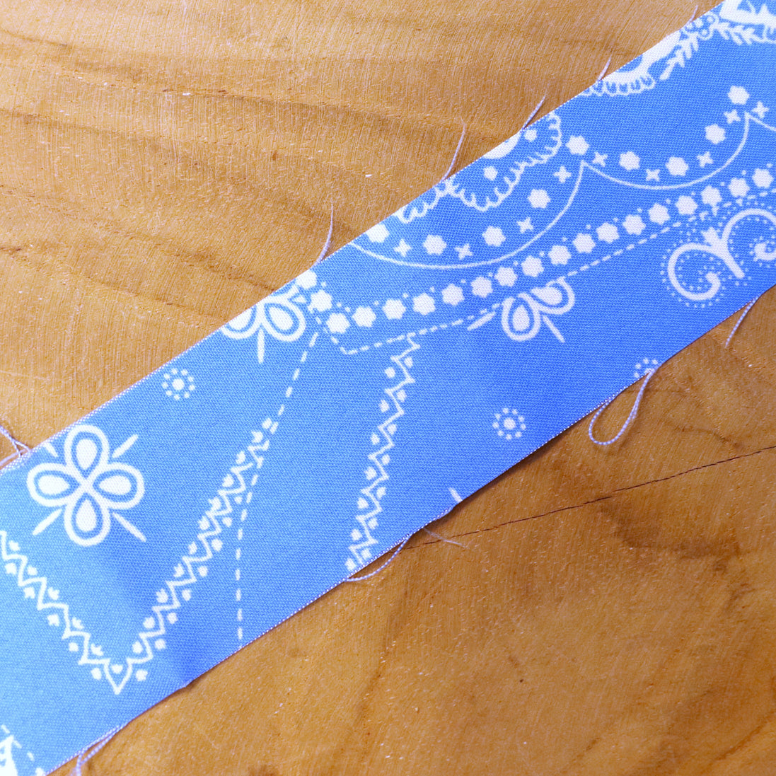 Bandana Streifen 3 Meter - hellblau