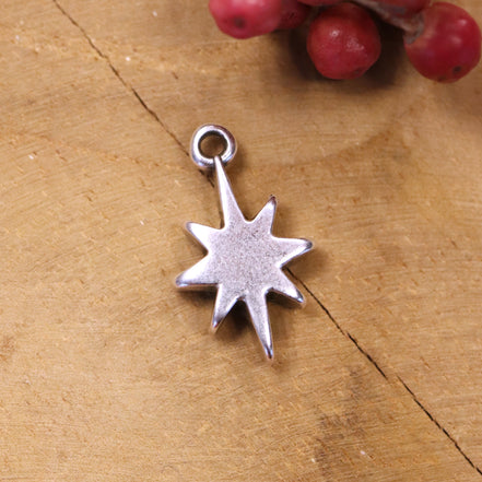 DQ silver shining star charm