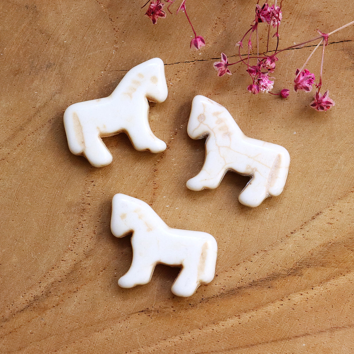 Kraal beige - paard imitatie turkoois