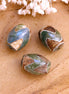 Kraal bruin - Tibetaans met groenblauwe print ovaal