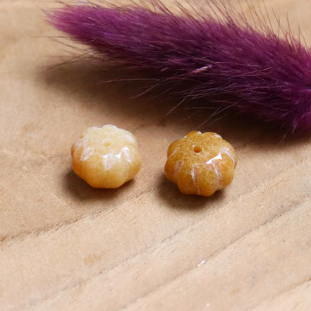 Pumpkin-shaped jade topaz bead