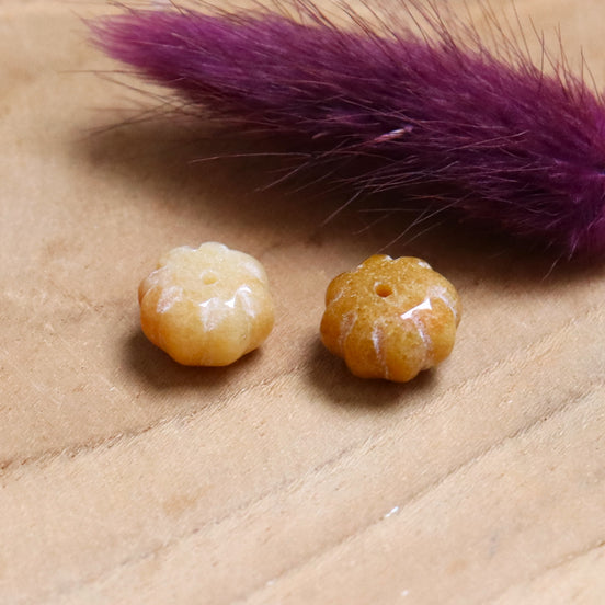 Pumpkin-shaped jade topaz bead