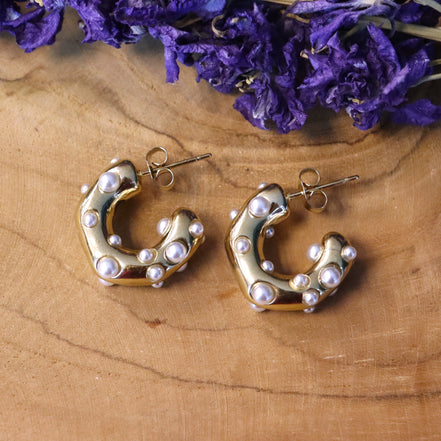 Stainless steel oorstekers met parels goud