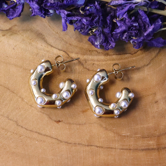 Stainless steel oorstekers met parels goud