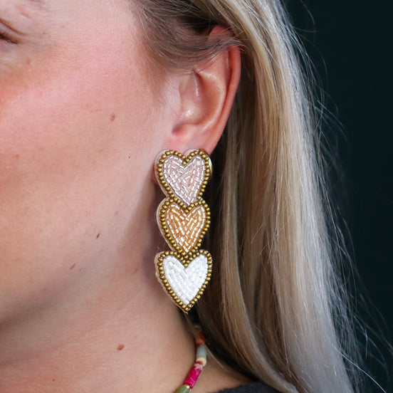 Statement oorbellen - hartjes op vilt