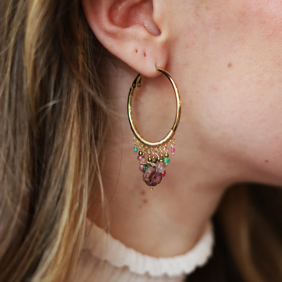 Statement oorbellen - met edelsteen bedeltjes