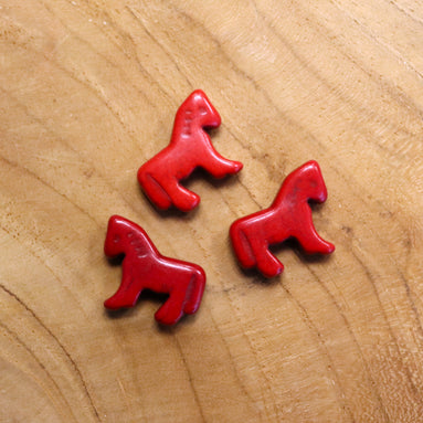 Kraal rood - paard imitatie turkoois