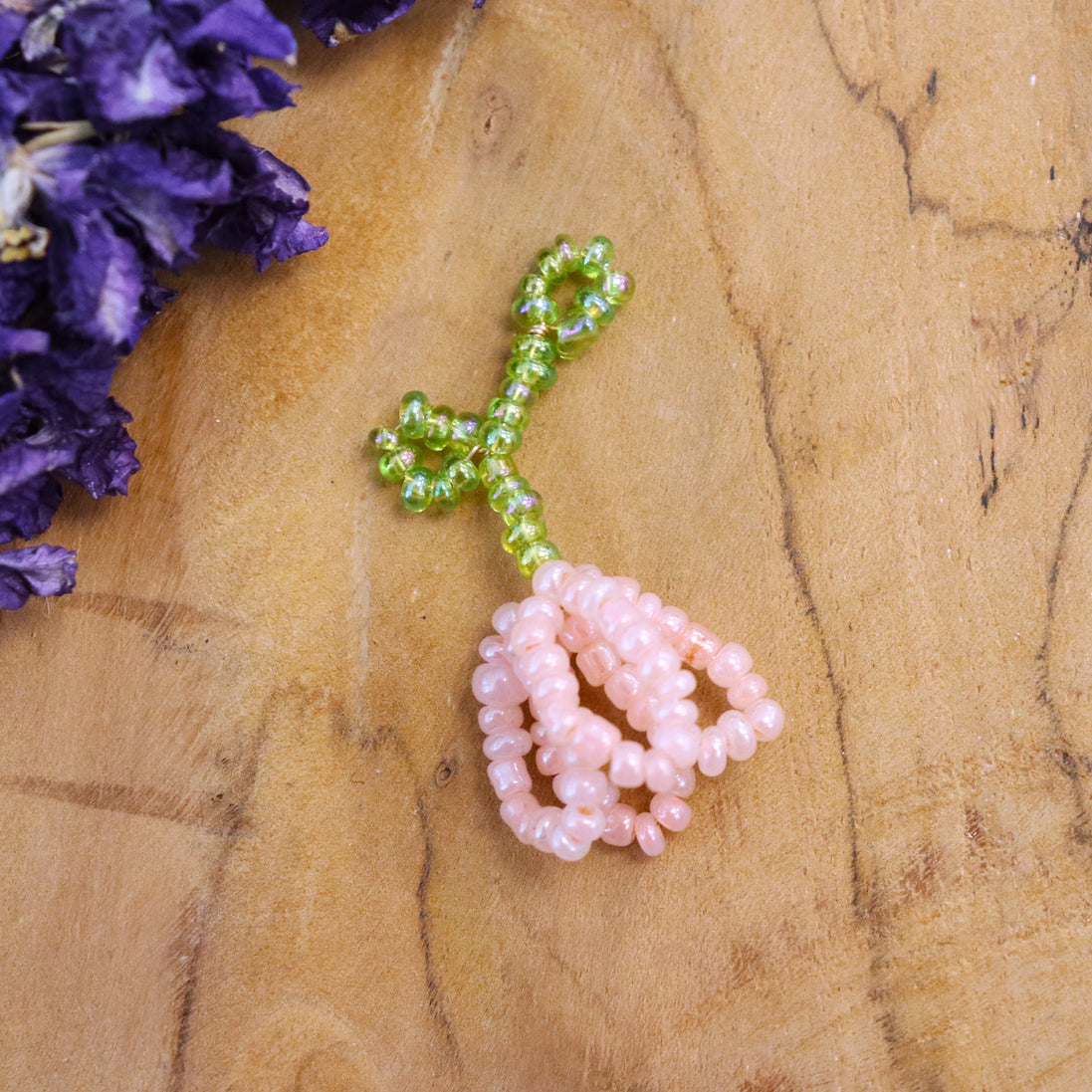 Charm bead flower - pink flower