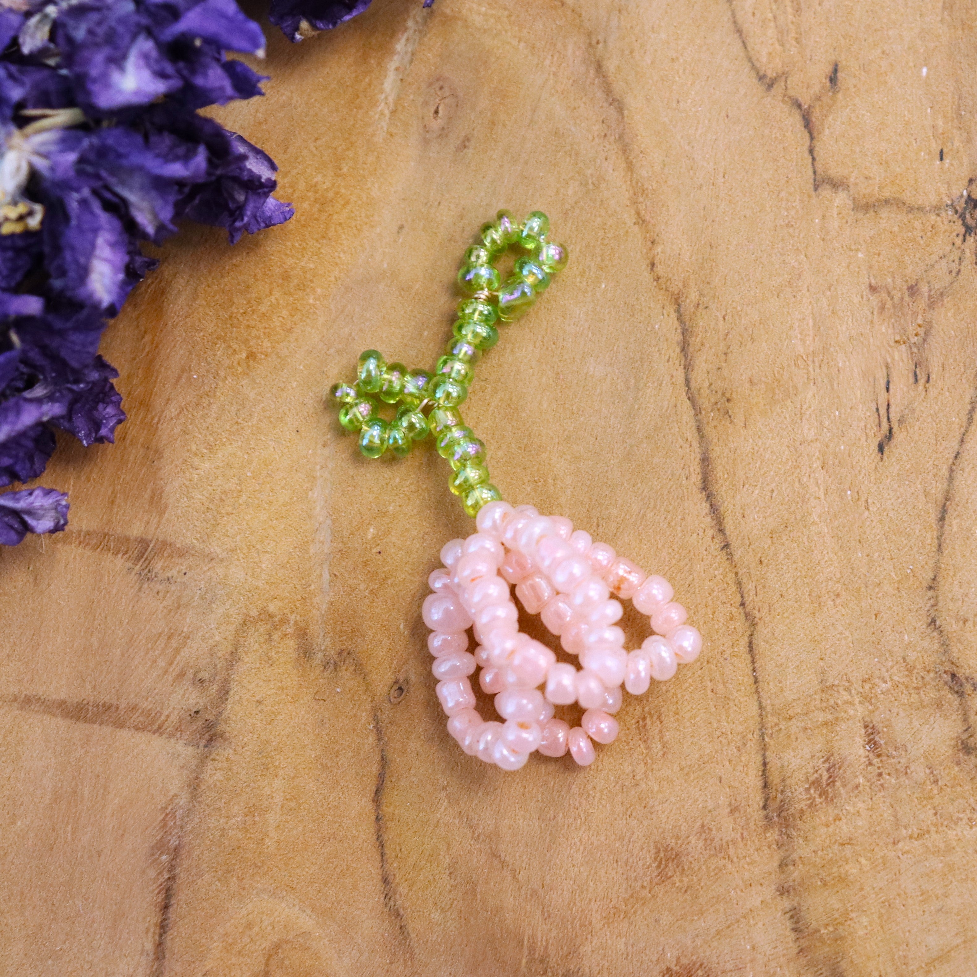 Charm bead flower - pink flower
