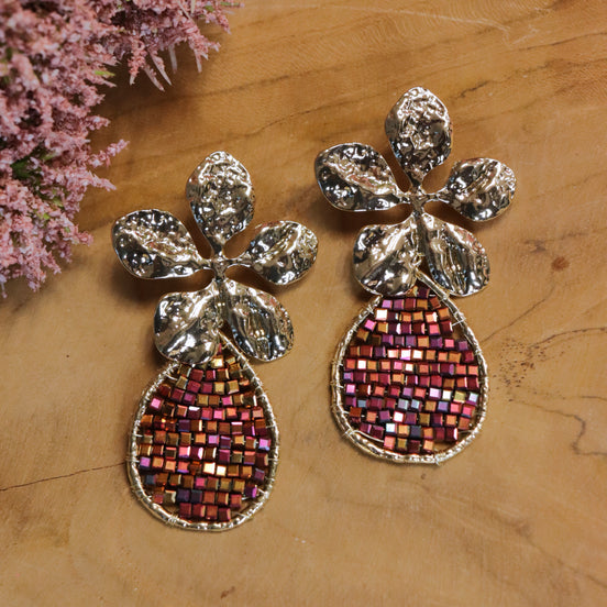 Statement oorbellen - bloem met vierkante kralen