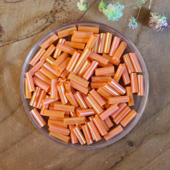 Bugle kralen orange AB 5 gram