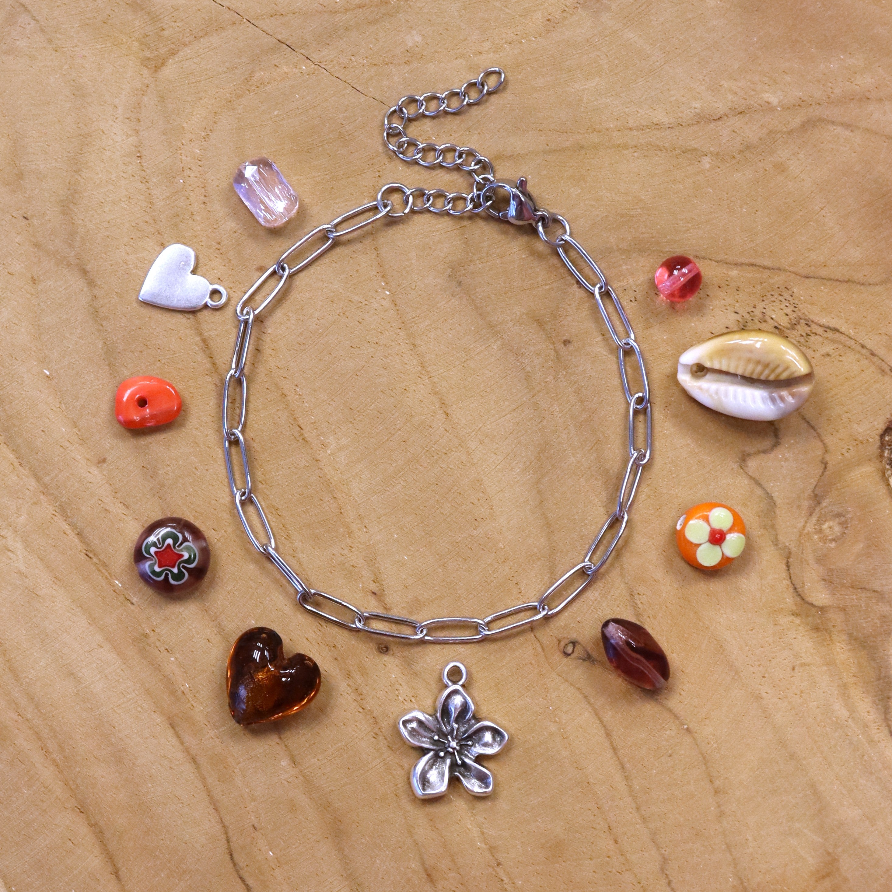 zelf bedelarmband ontwerpen goud