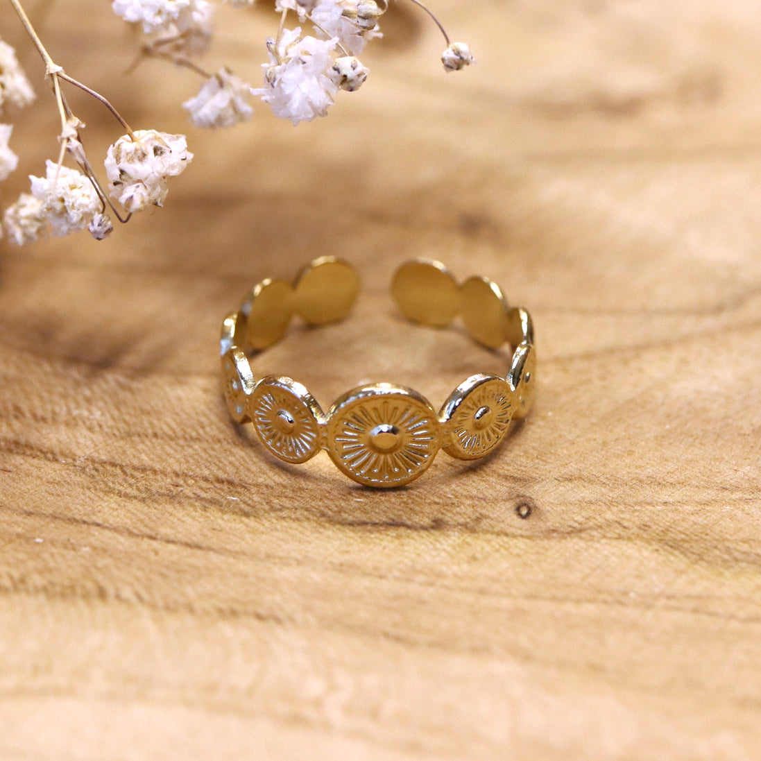 Stainless steel ring gold - circles