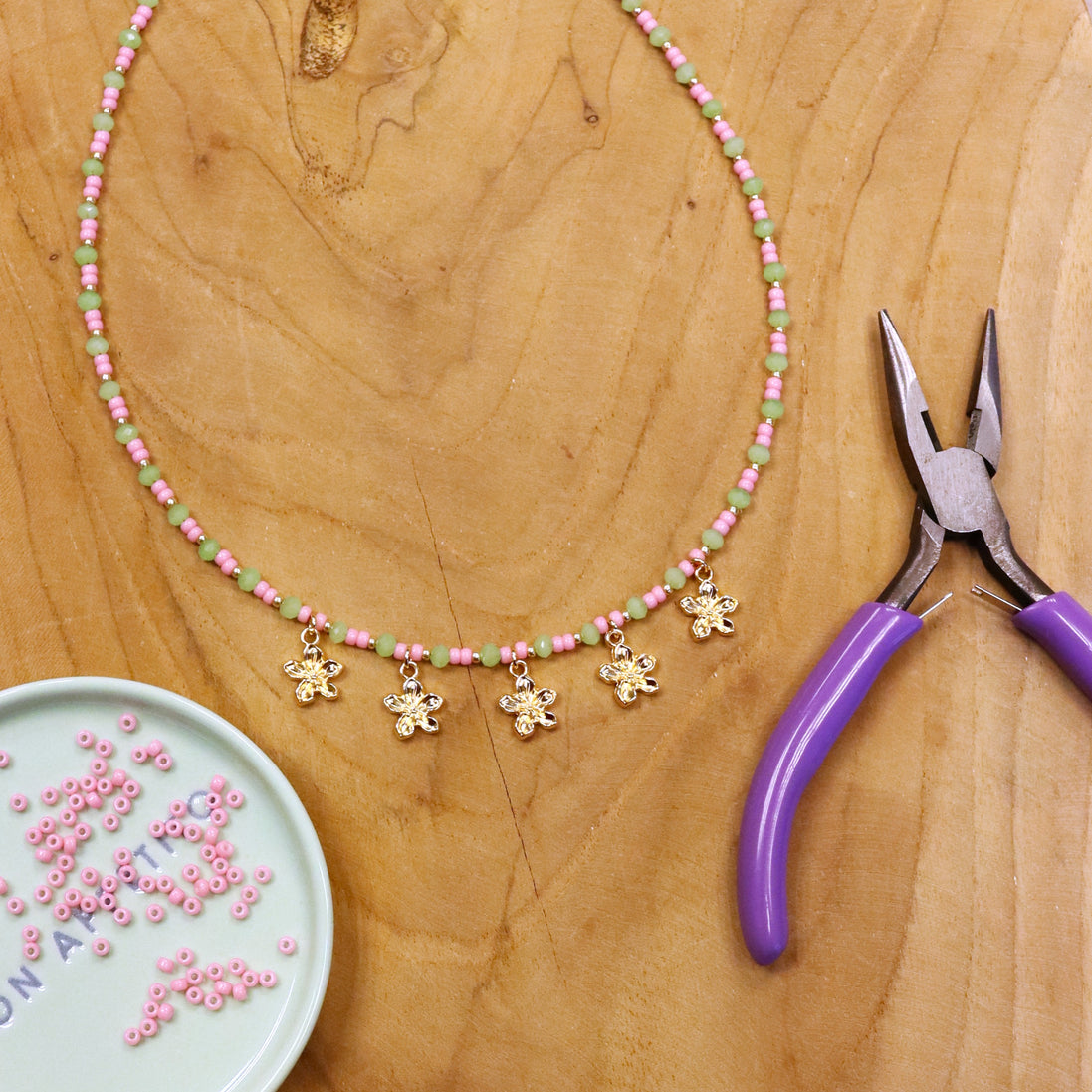 DIY-Set – Blumenkette in Grün/Rosa