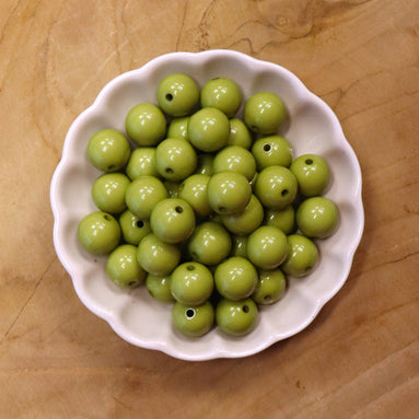 Grote ronde kralen - 14 mm olijf groen