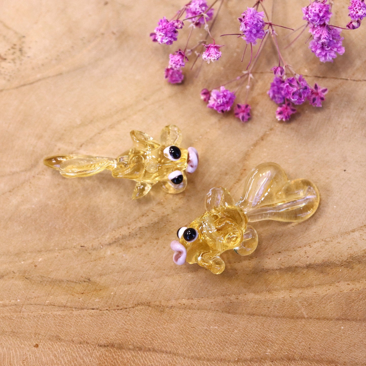 Yellow bead - glass bead fish