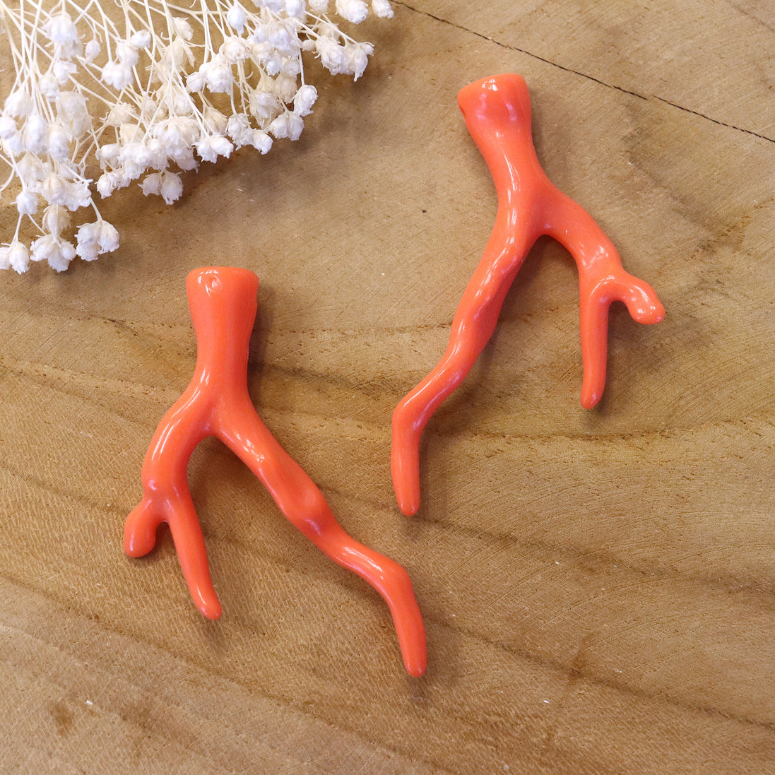 Bead orange - coral acrylic