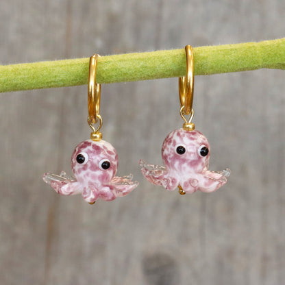 Stainless steel earrings with a little squid.