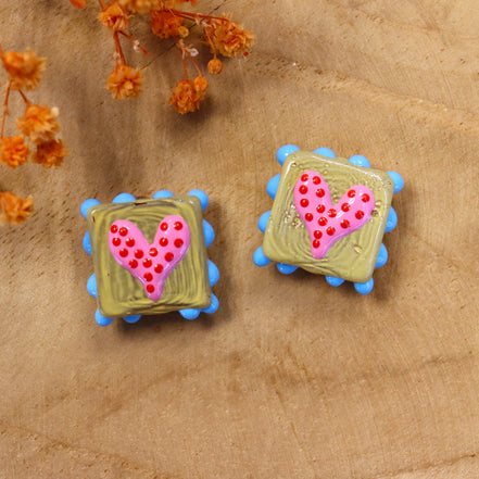 Lampwork enamel kraal met hart - olijfgroen