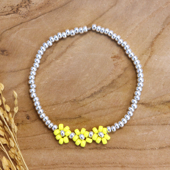 Armband met bloemen - geel zilver